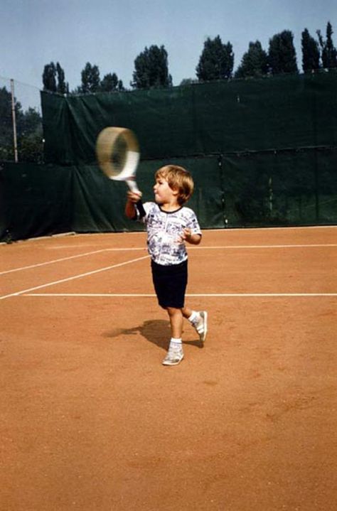 young rRoger federer, sports illustrated, sourced at pinterest  