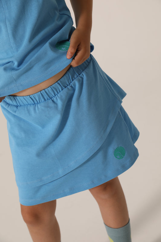 BASELINE AZURE TENNIS SKIRT