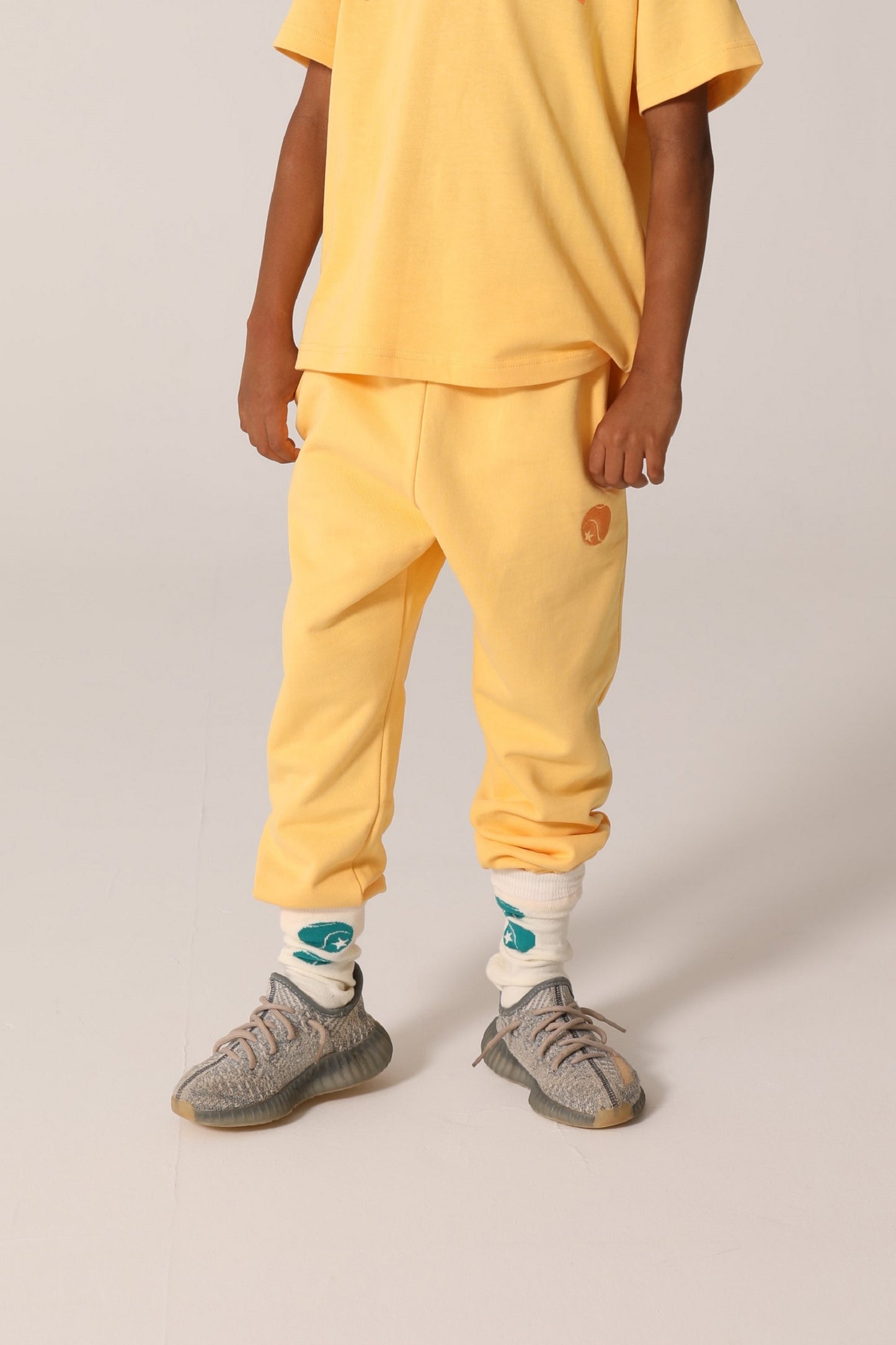 BASELINE TENNIS JOGGER FRUITY